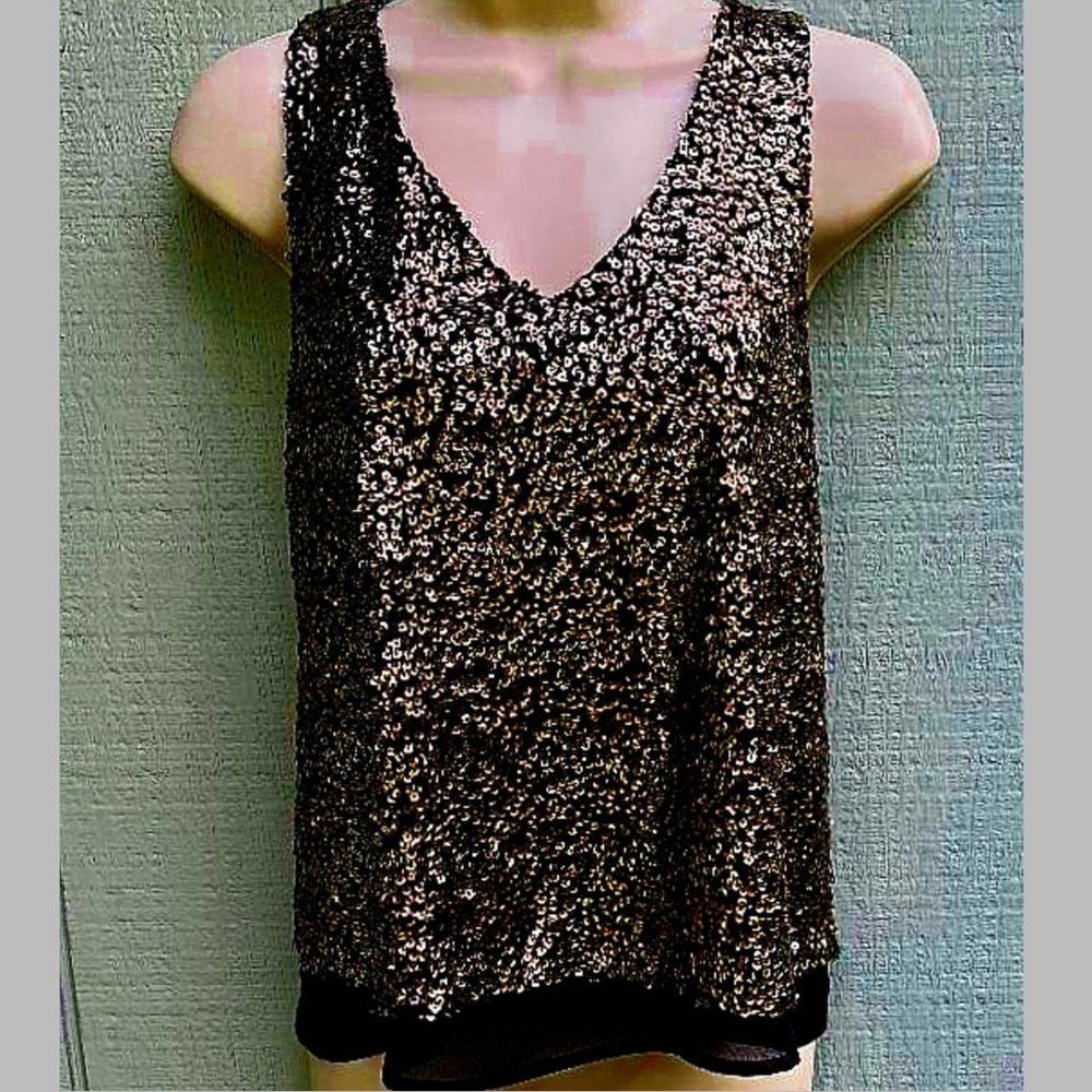 One Clothing sequins v-neck sequins camisole size 6 - 8